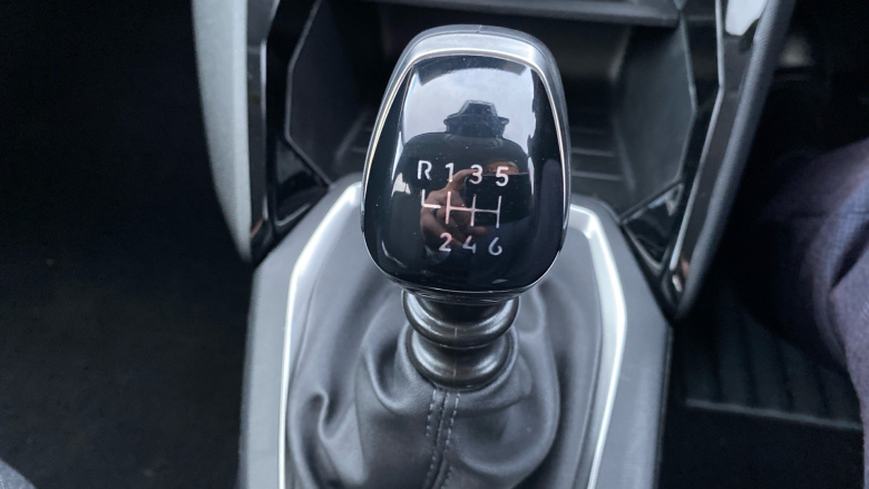 Peugeot 208 1.2 PureTech 100 Style 5dr Petrol Hatchback